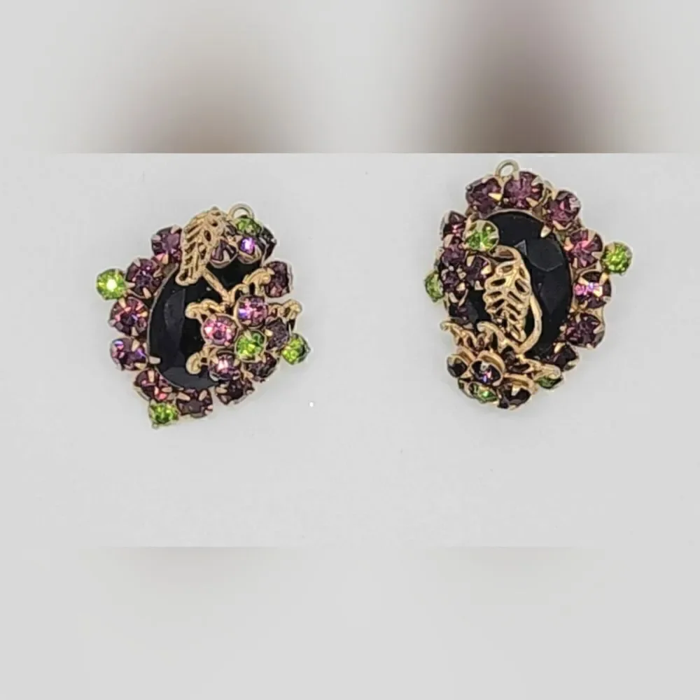 Vintage Gold Peridot Amethyst floral fillagree clip on earrings
